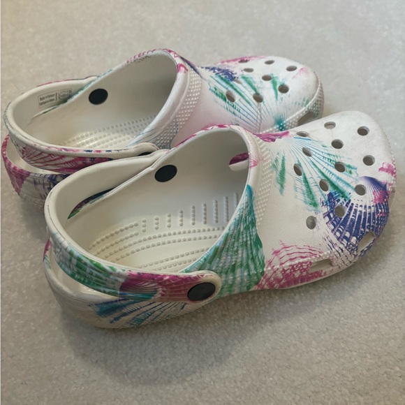 Crocs size 5 - Picture 3 of 5